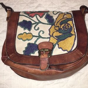 FOSSIL EMBROIDERED CROSSBODY HANDBAG
